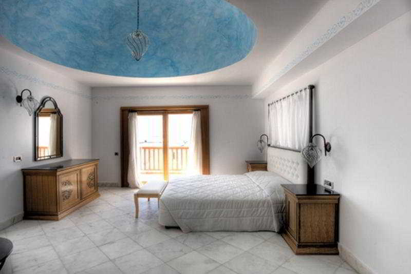 Mitsis Selection Blue Domes Hotel Pylion Exterior photo